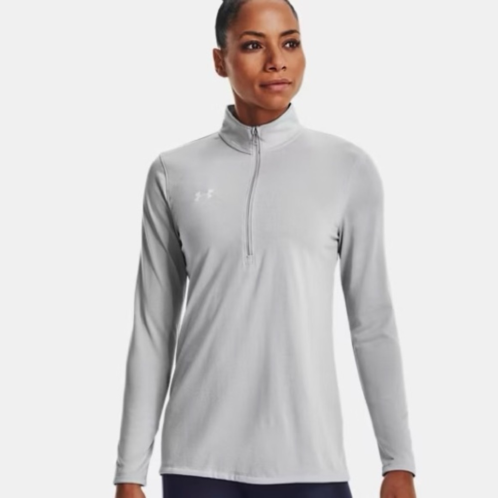 Under Armour Women's Light Gray Long Sleeve 1/4 zip XXL